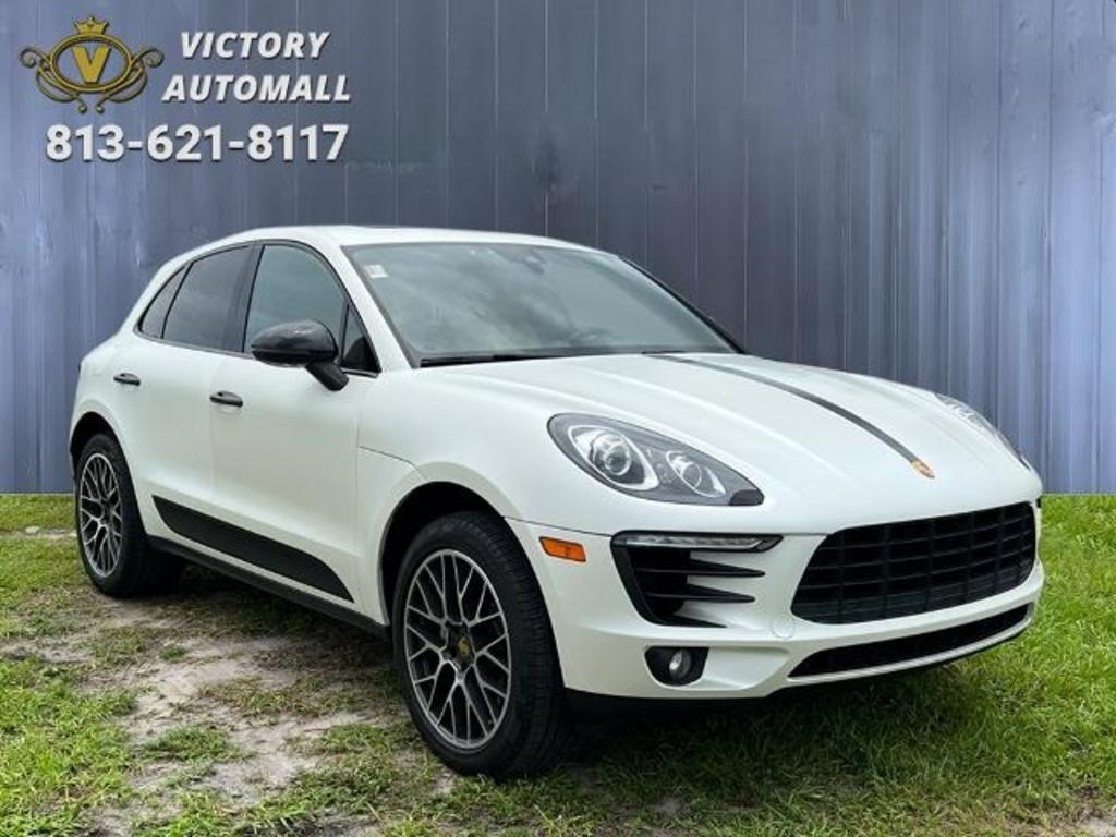 2017 Porsche Macan S's photo