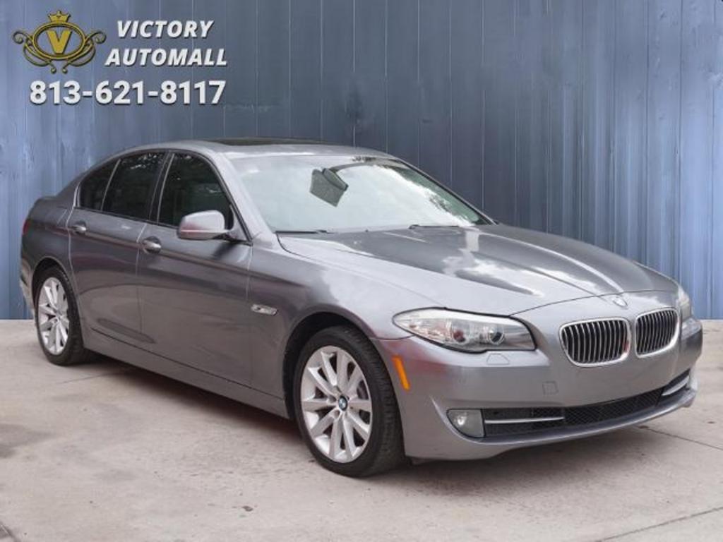 2011 BMW 5 Series 528i