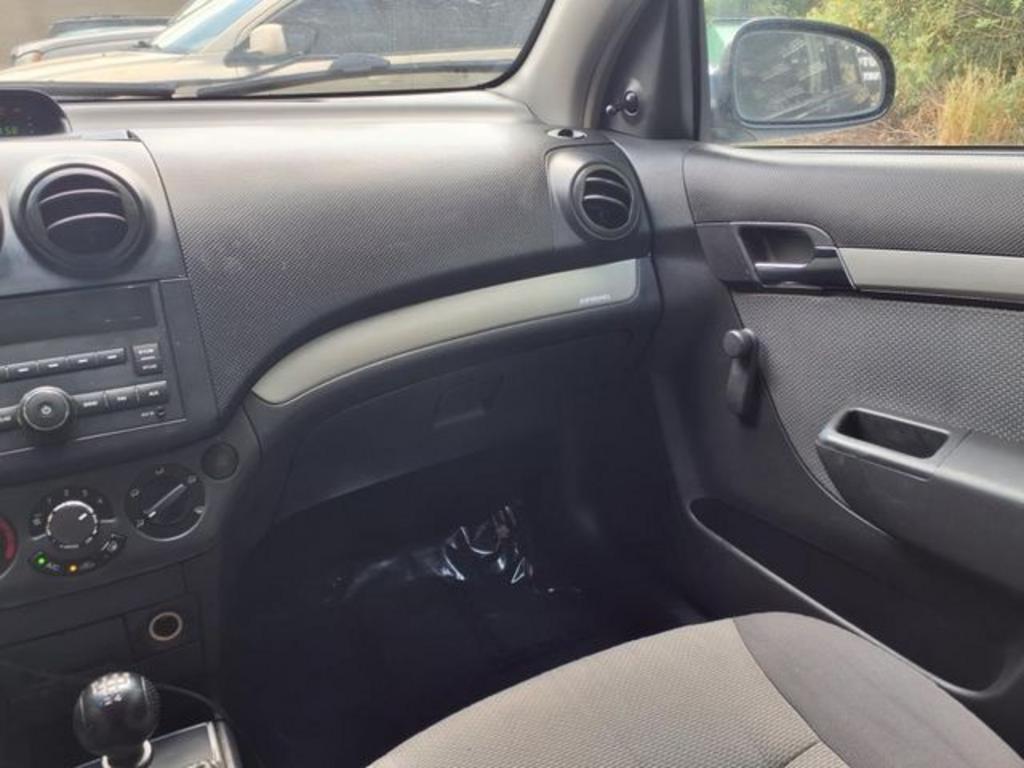 2009 Chevrolet Aveo5 1LS - Photo 14