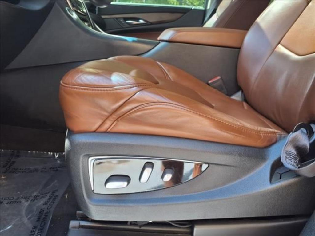 2015 Cadillac Escalade ESV Premium - Photo 11