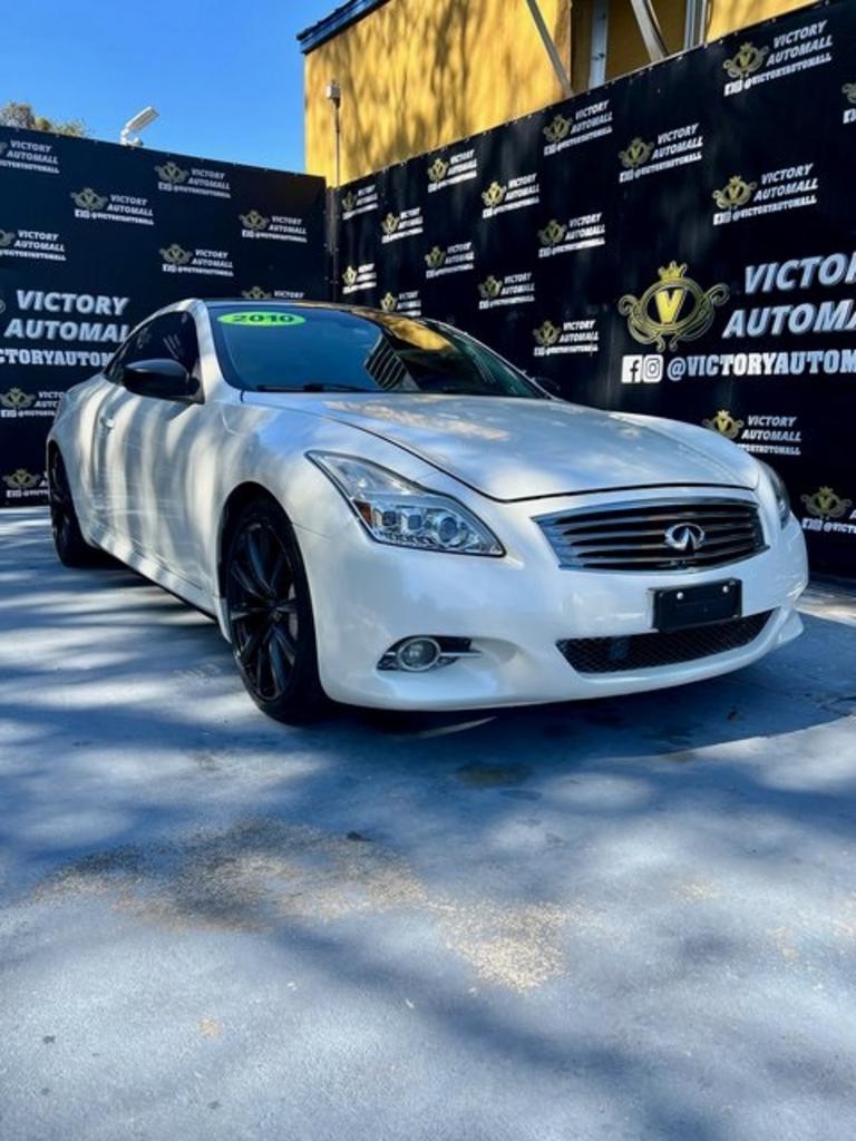 2010 INFINITI G Convertible 37 Sport's photo