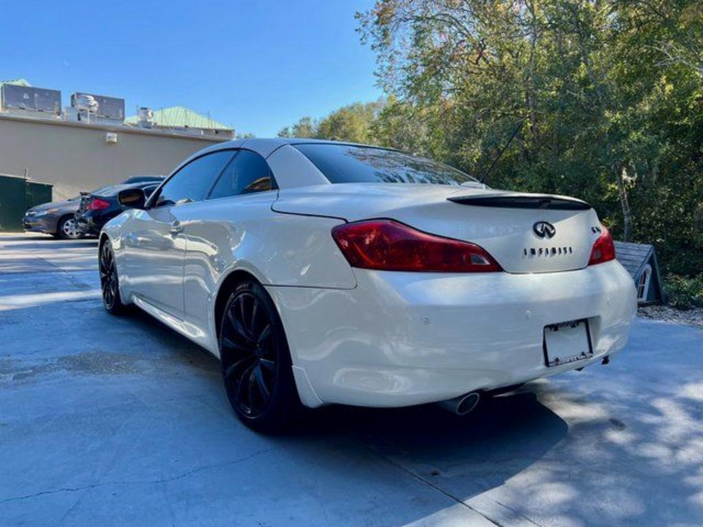 2010 INFINITI G Convertible 37 Sport - Photo 7