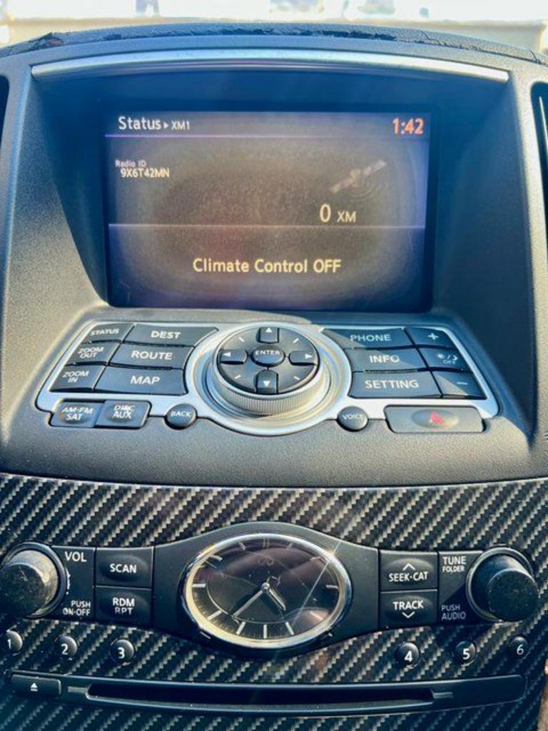 2010 INFINITI G Convertible 37 Sport - Photo 14