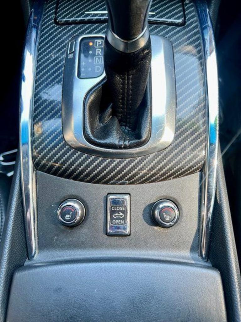 2010 INFINITI G Convertible 37 Sport - Photo 13