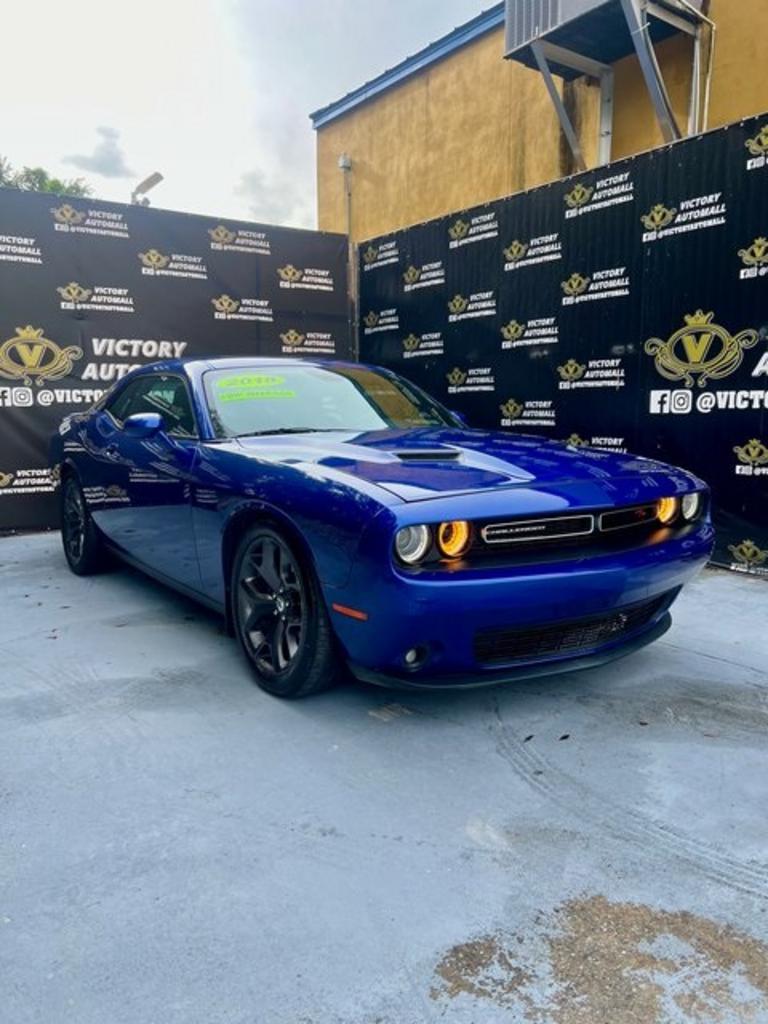 2018 Dodge Challenger R/T's photo