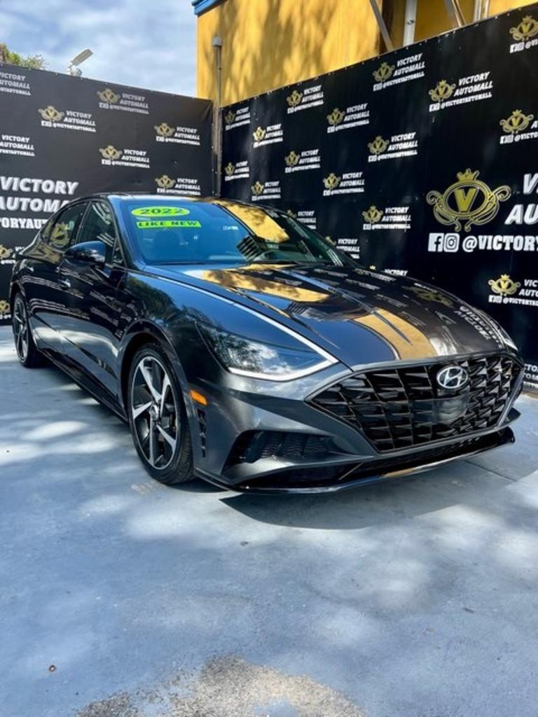 2022 Hyundai Sonata SEL Plus's photo