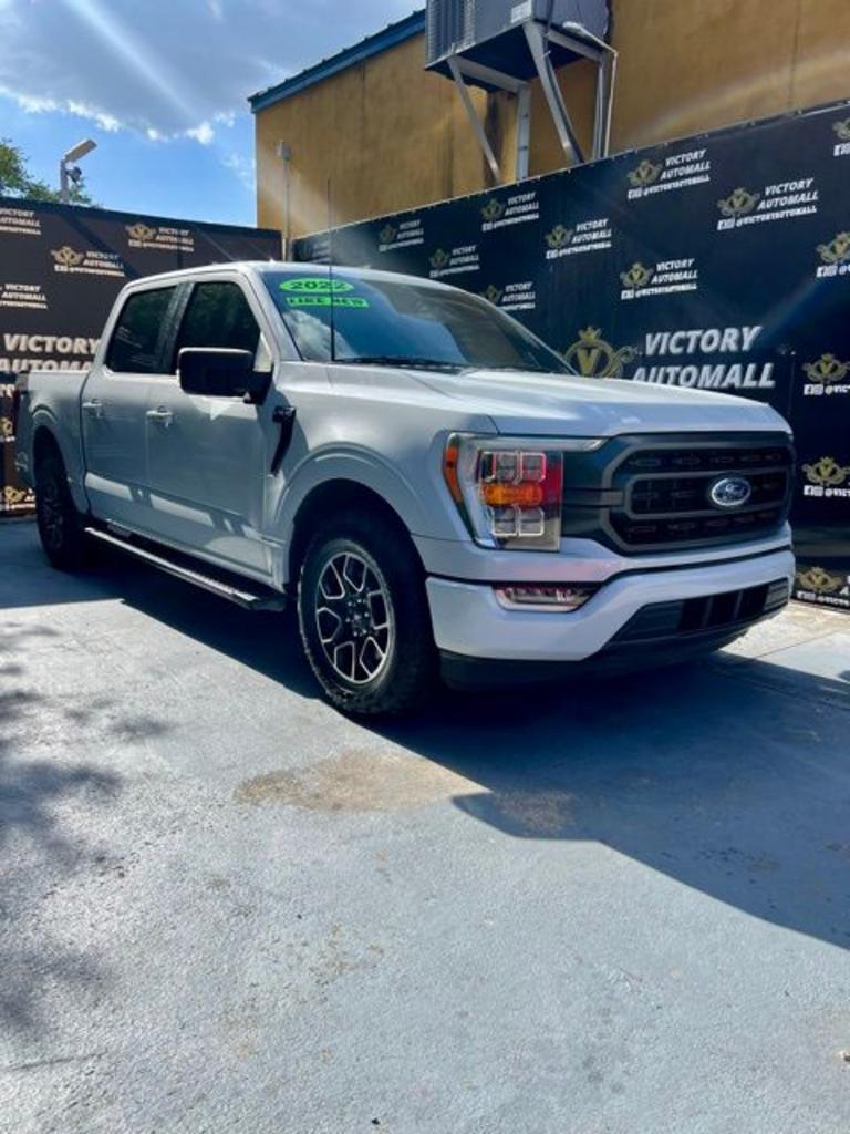 2022 Ford F-150 XLT SuperCrew 5-1/2 Box's photo